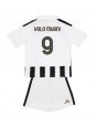 Otroški Nogometna dresi replika Juventus Randal Kolo Muani #9 Domači 2026-27 Kratek rokav (+ hlače) Otroški Nogometna dresi replika Juventus Randal Kolo Muani #9 Domači 2026-27 Kratek rokav (+ hlače)